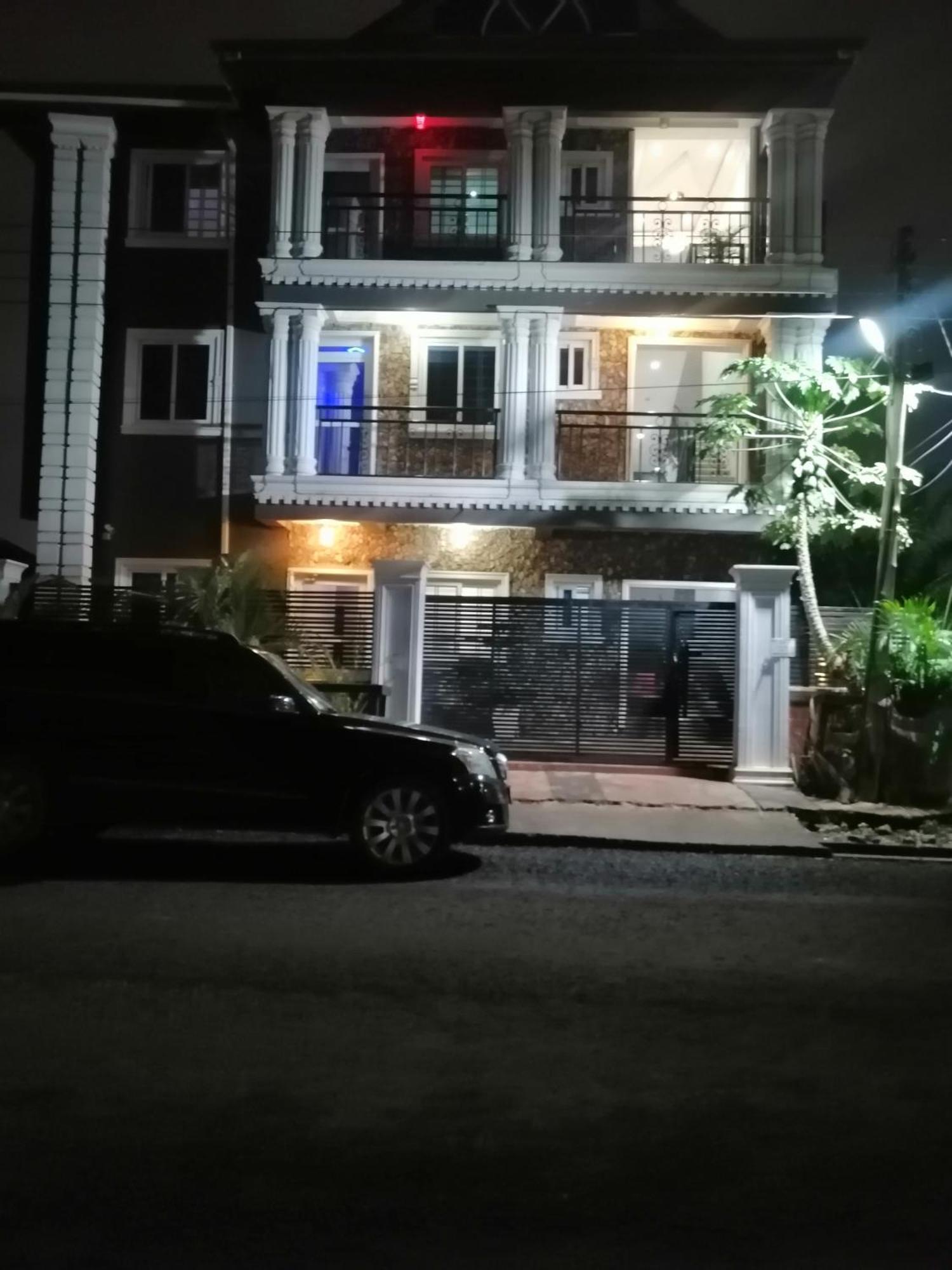Terra Santa Lodgings Accra Exterior photo